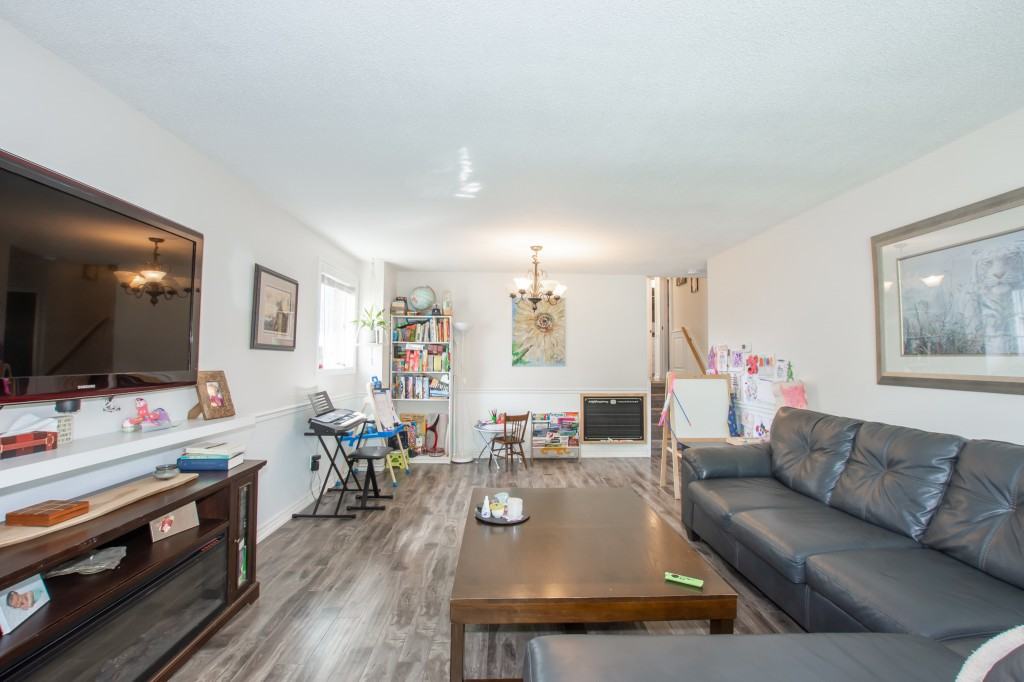 192 Keefer Road - Photo 3 of 20