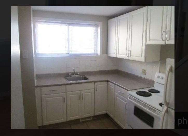 944 Archibald Apartments in Windsor Park, Winnipeg, MB R2J 0Z1 Zumper