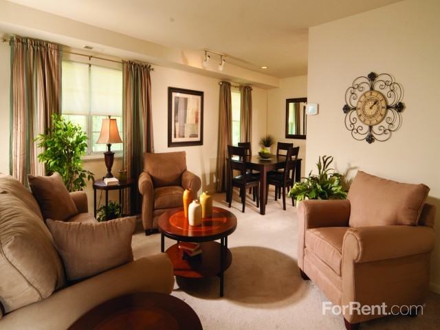 King's Mill Apartments and Townhomes - Photo 3 of 5