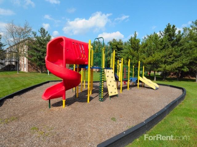 Apple Chase - Photo 3 of 32