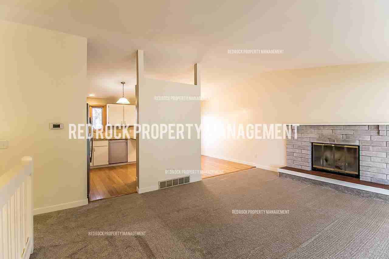 13817 E 5th Ct #1 - Photo 4 of 50