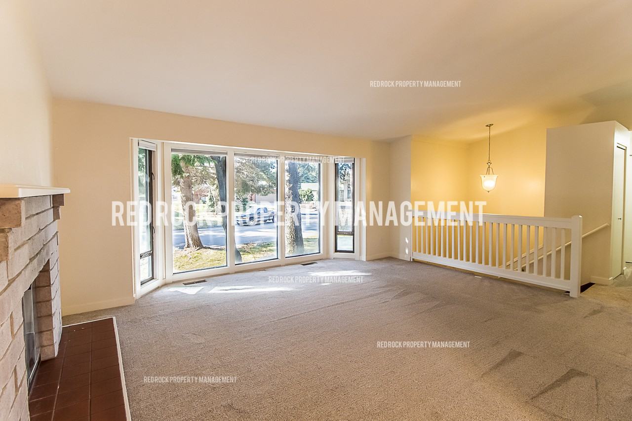 13817 E 5th Ct #1 - Photo 5 of 50