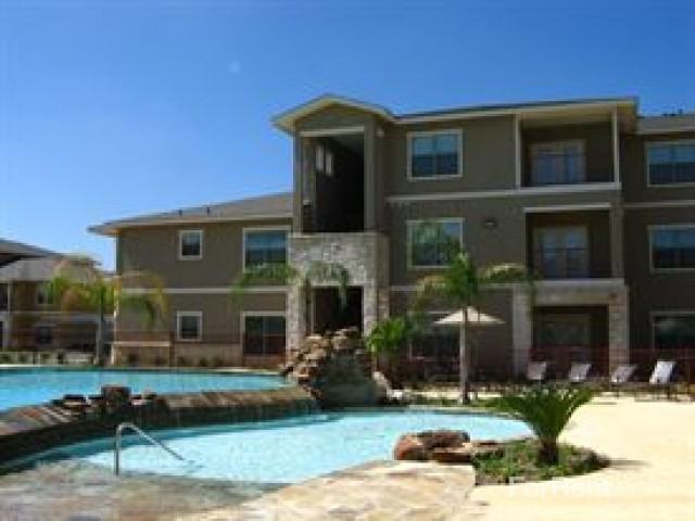 Oaks of Redland - Photo 3 of 35