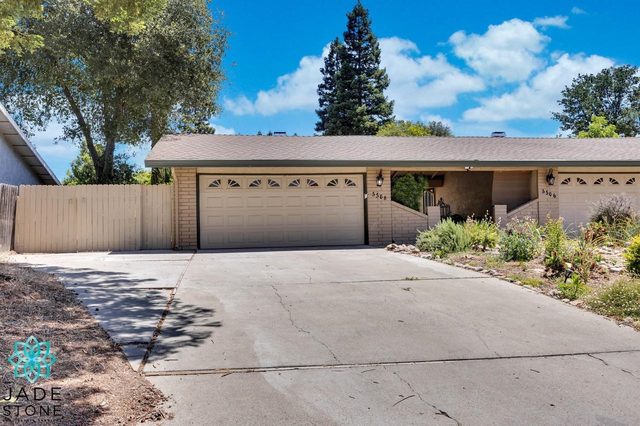 5508 Mike Arthur Ct #5508 - Photo 3 of 41