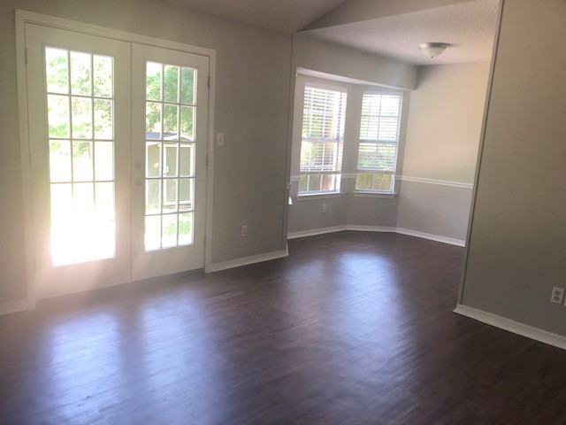 2835 Old Dutch Ct #1 - Photo 3 of 9