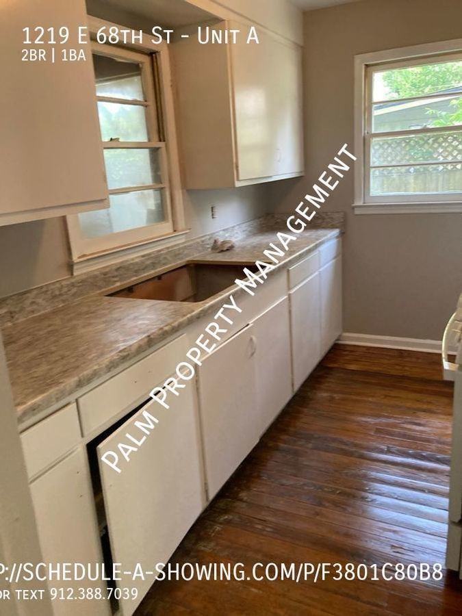 1219 E 68th St #A - Photo 3 of 12