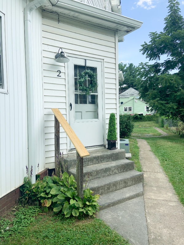 109 W Maple St #2