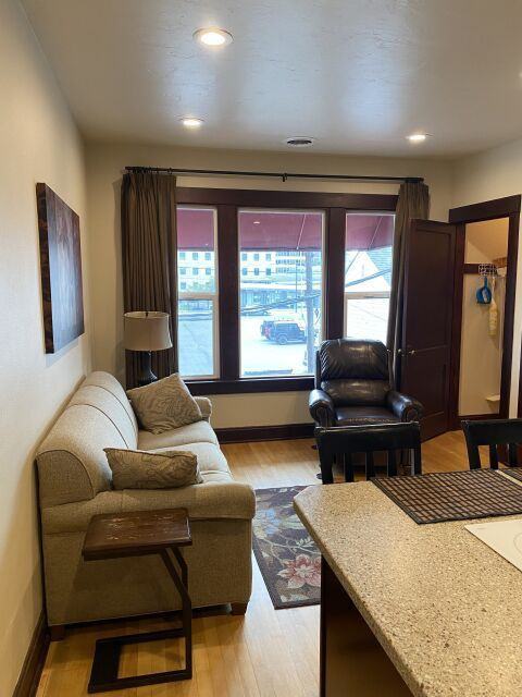 O'Donnell Building - Photo 2 of 7