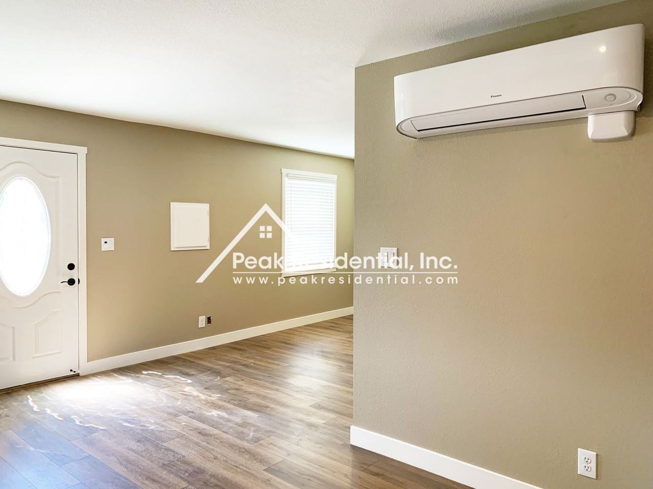 4403 6th Ave - Photo 3 of 10