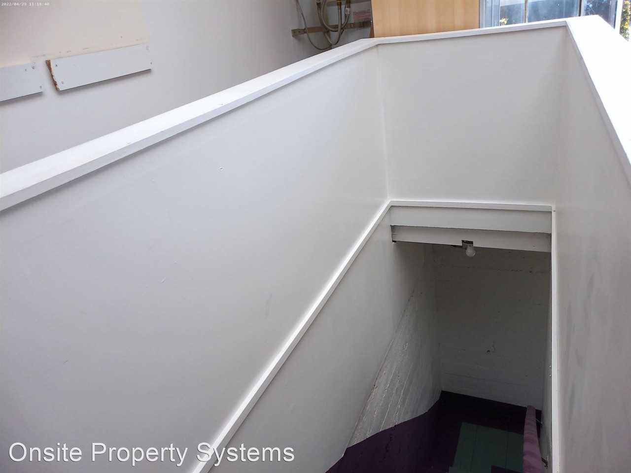 1312 4th St - Photo 2 of 50