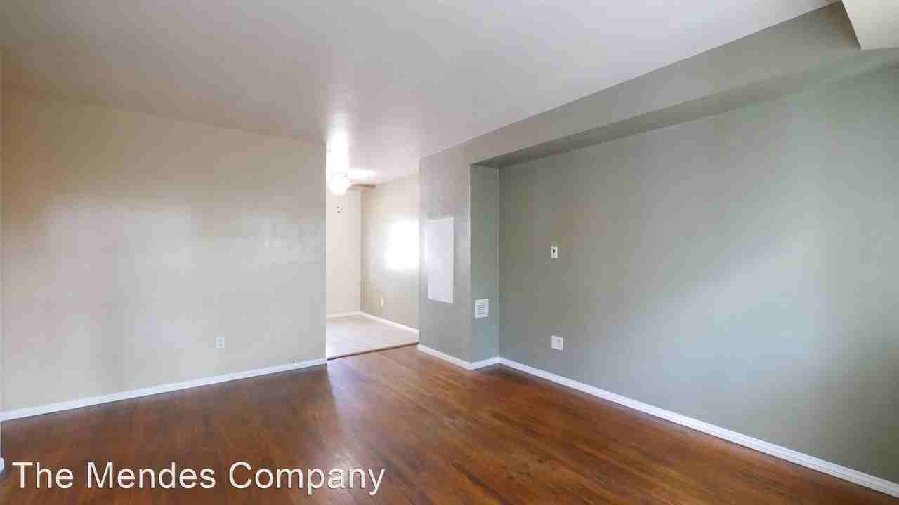 4432-4438 Mentone St - Photo 3 of 11