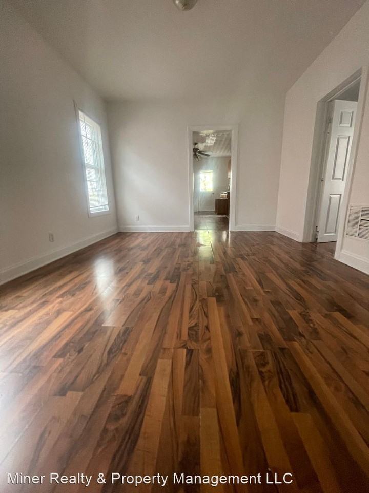 1205 Blandina St - Photo 3 of 4