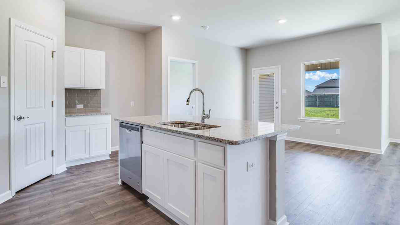 6806 Cane Strip Ct - Photo 3 of 5