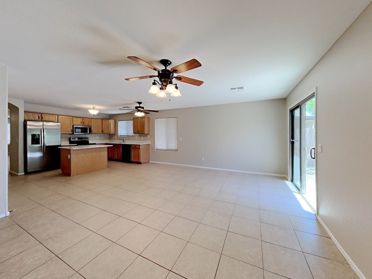 13149 W Fairmont Ave - Photo 3 of 17