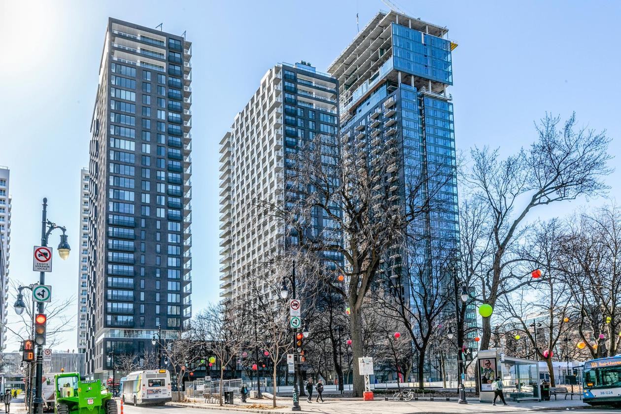 2300 Rue Tupper #401