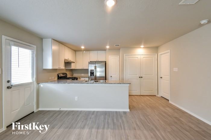 9765 Littleton Grist - Photo 2 of 15