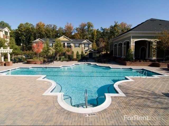 Oakwood Raleigh Brier Creek - Photo 3 of 19