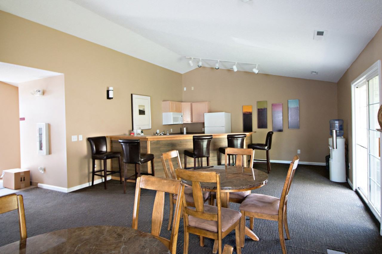 CopperCreek - Photo 4 of 44