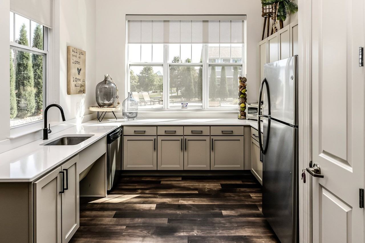 Legacy Commons - Photo 5 of 31