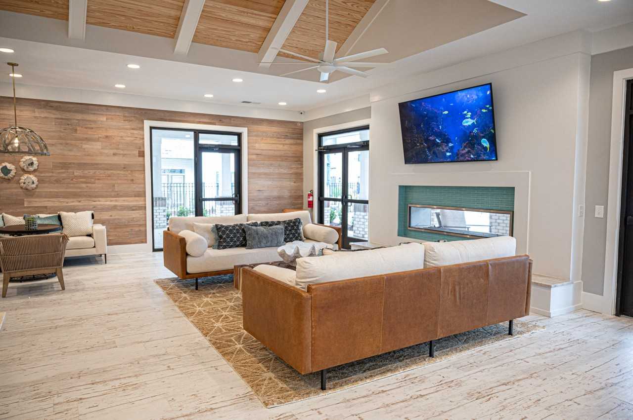 Hawthorne at Smith Creek - Photo 5 of 50