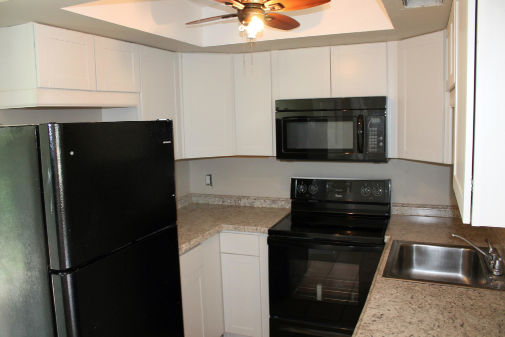 4421 Frankie Ct #4421 - Photo 2 of 7