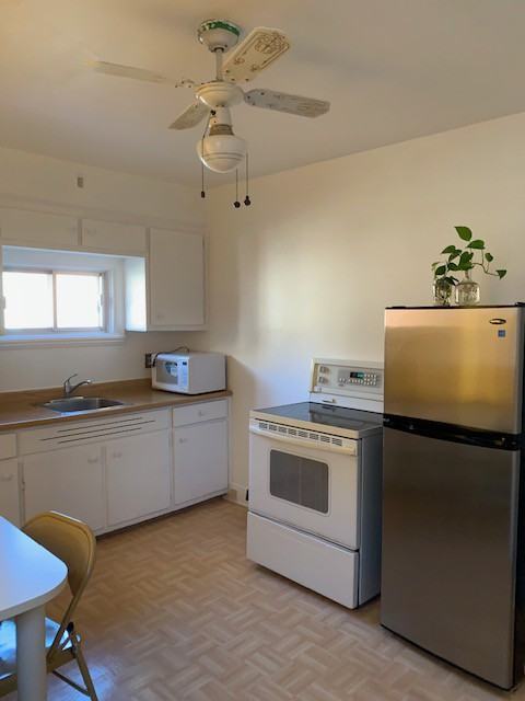2670 Avenue Jeanne-d'Arc #a - Photo 3 of 7
