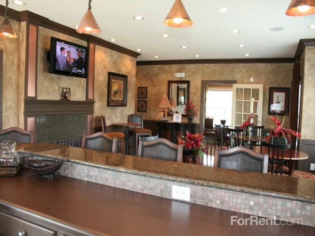 Columns at Pilgrim Mill - Photo 3 of 29