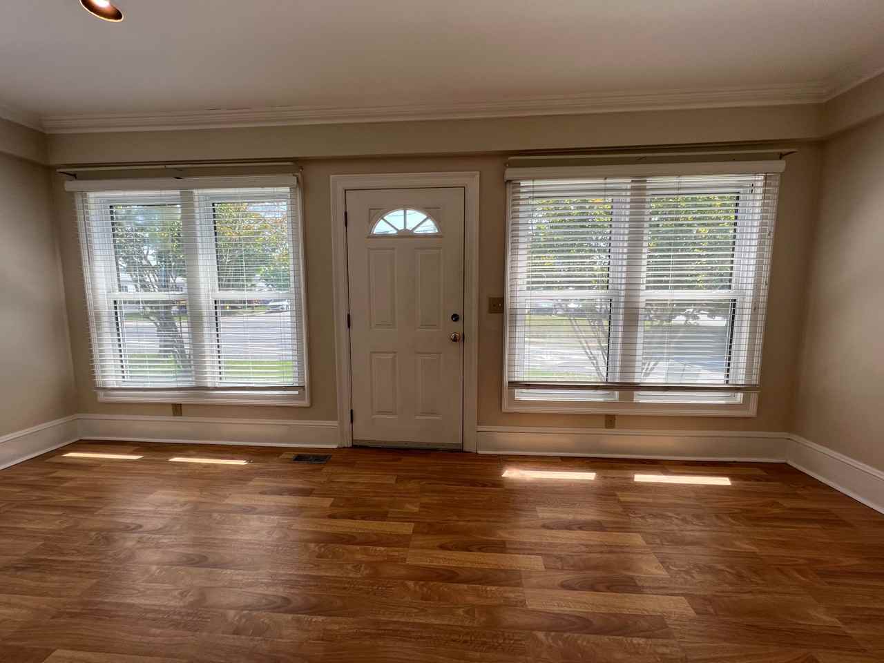 311 North Spring Street #A - Photo 3 of 10