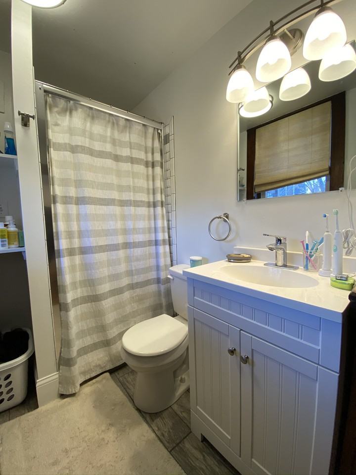 Fairfield Street #2R - Photo 7 of 8