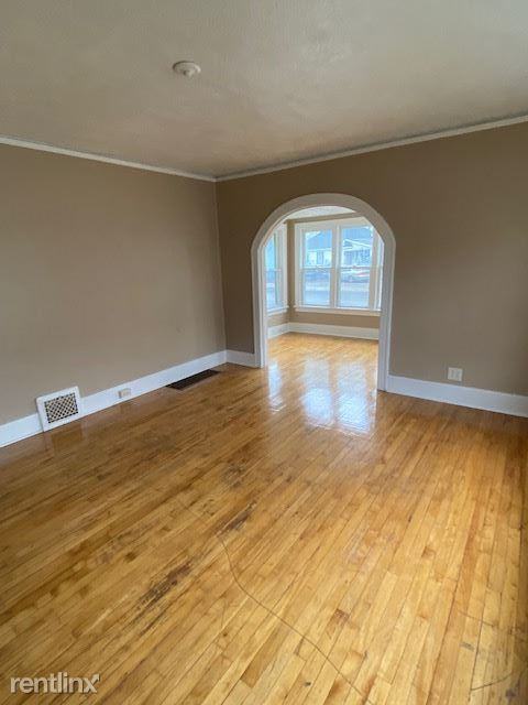 1414 S Getty St - Photo 2 of 10