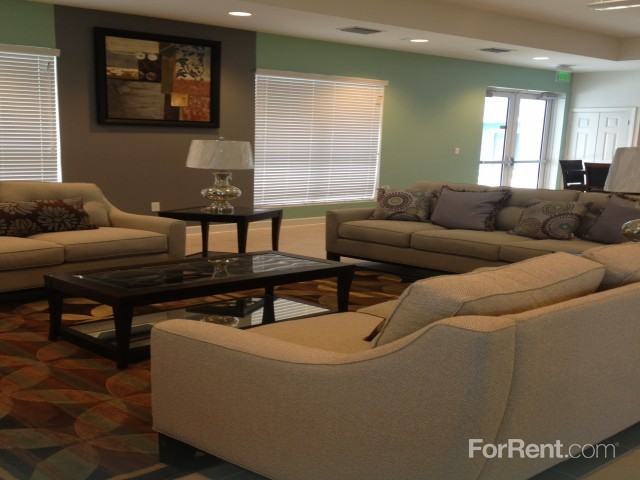 Southpoint Crossing - Photo 2 of 27