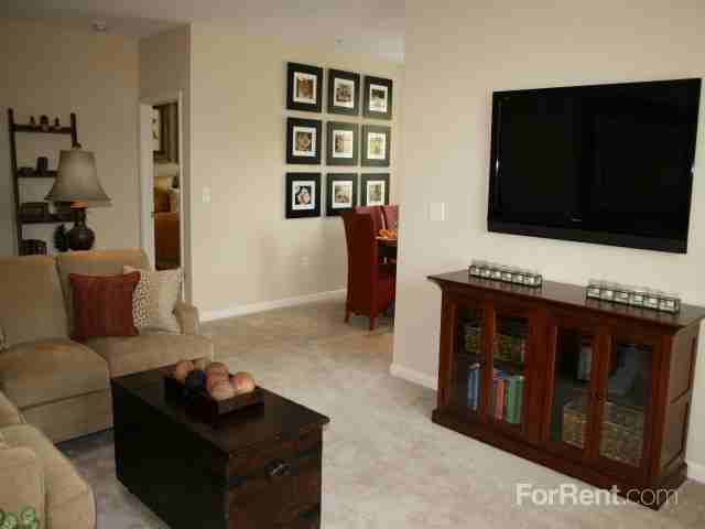 Overlook at Gwinnett Stadium - Photo 3 of 33