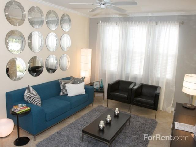 Solero at Plantation - Photo 3 of 5