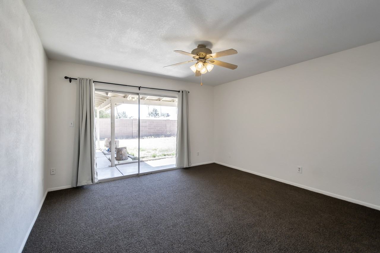 552 W Kilarea Ave - Photo 3 of 15