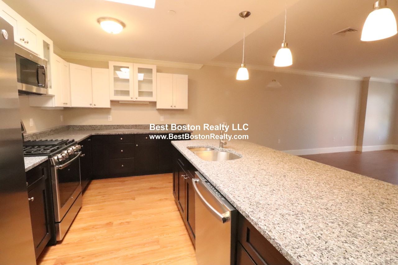 286 Main St #104 - Photo 2 of 13