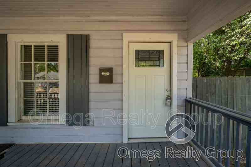 2104 Yancey Ave - Photo 7 of 34