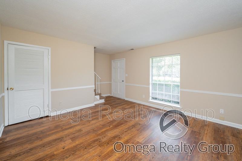 2111 16th St #3 - Photo 7 of 30