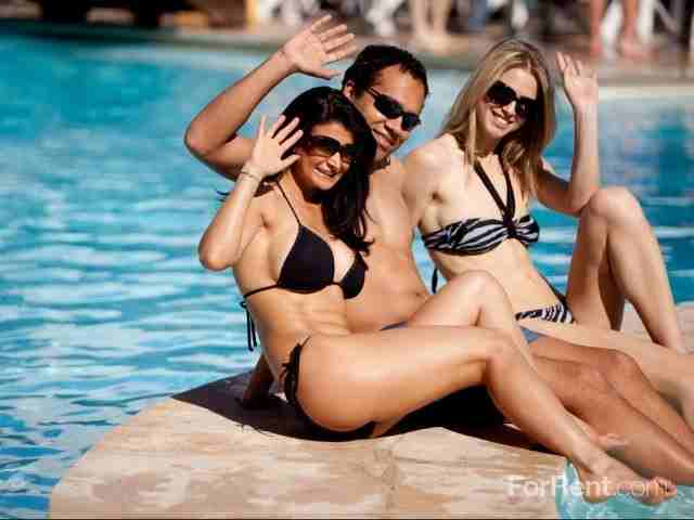 Rivers Edge at Port Imperial - Photo 3 of 35