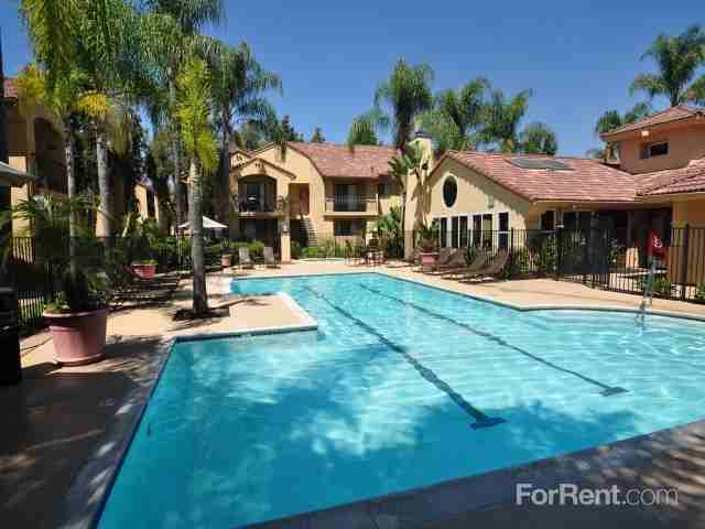 The Nines Townhomes - Photo 3 of 9