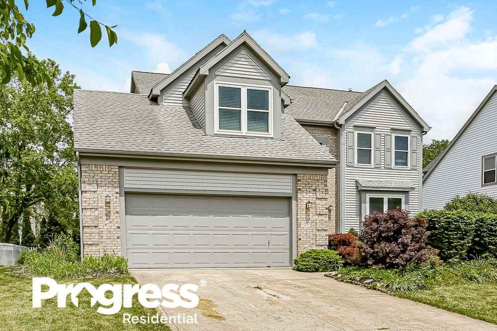 7337 Old Creek Ln - Photo 2 of 18