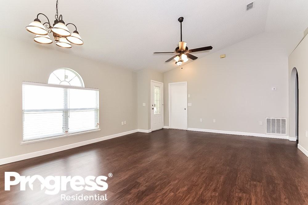 7766 Fort Sumter Dr - Photo 3 of 14