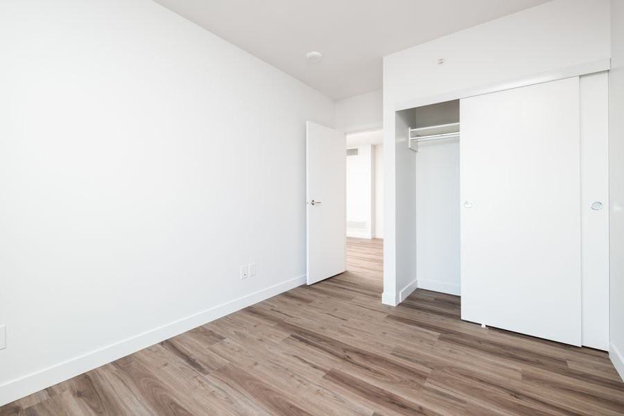 The Line - Photo 3 of 9