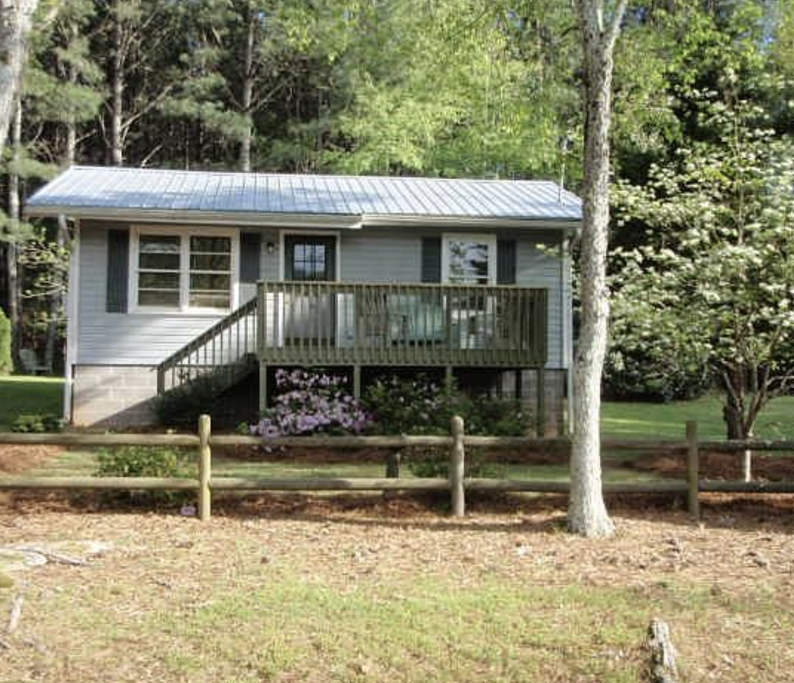 1160 Twelve Oaks Cir #1160 - Photo 3 of 10