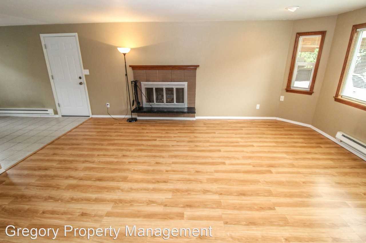 19626 Filbert Rd - Photo 3 of 13