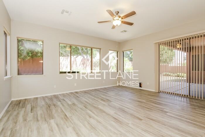 26259 N 68th Ln - Photo 2 of 15