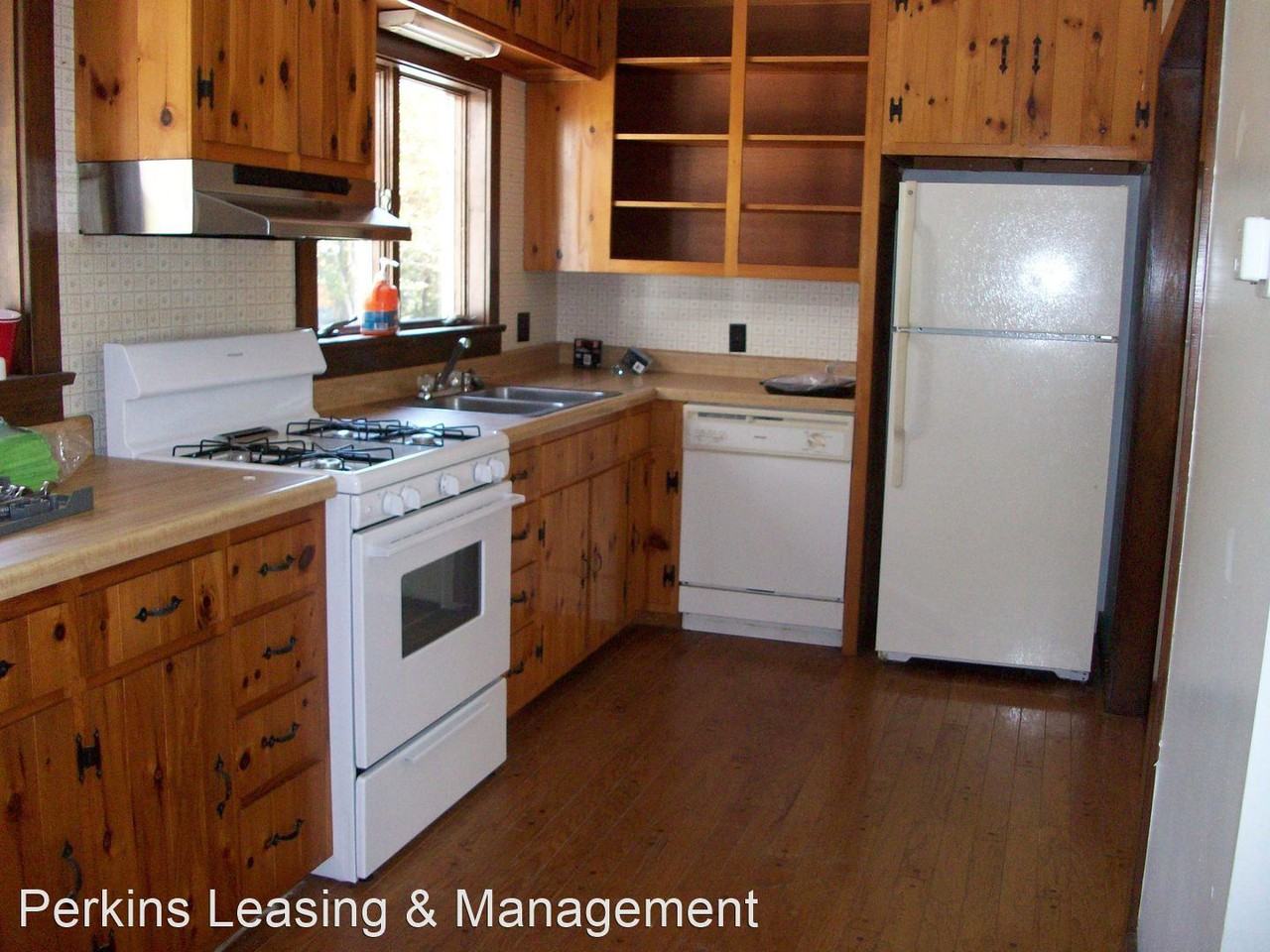 8 Dalton Ln - Photo 3 of 16