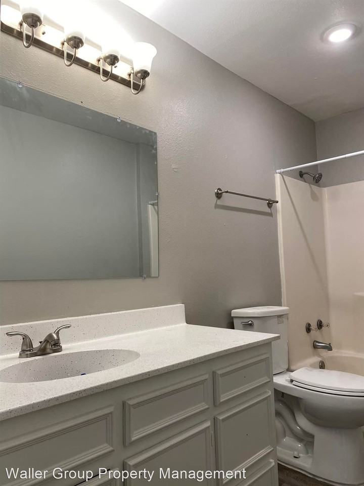 600 Palm St - Photo 3 of 9