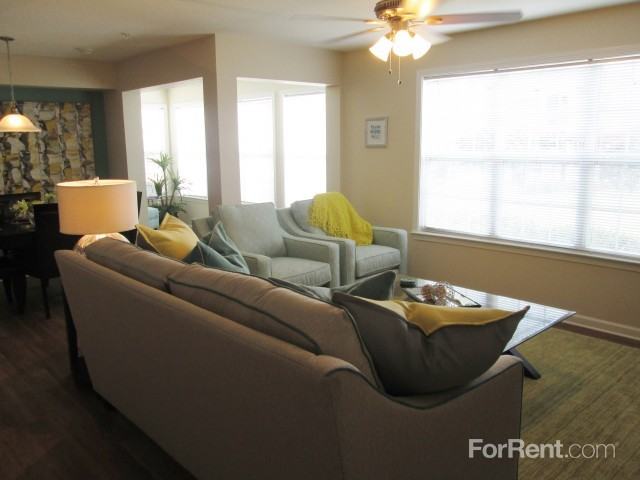 Reserve at Heritage Oaks - Photo 3 of 56