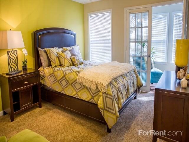 Reserve at Heritage Oaks - Photo 2 of 56