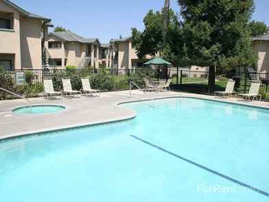 Papillon Apartments 5464 N Figarden Dr Fresno Ca 93722 Zumper